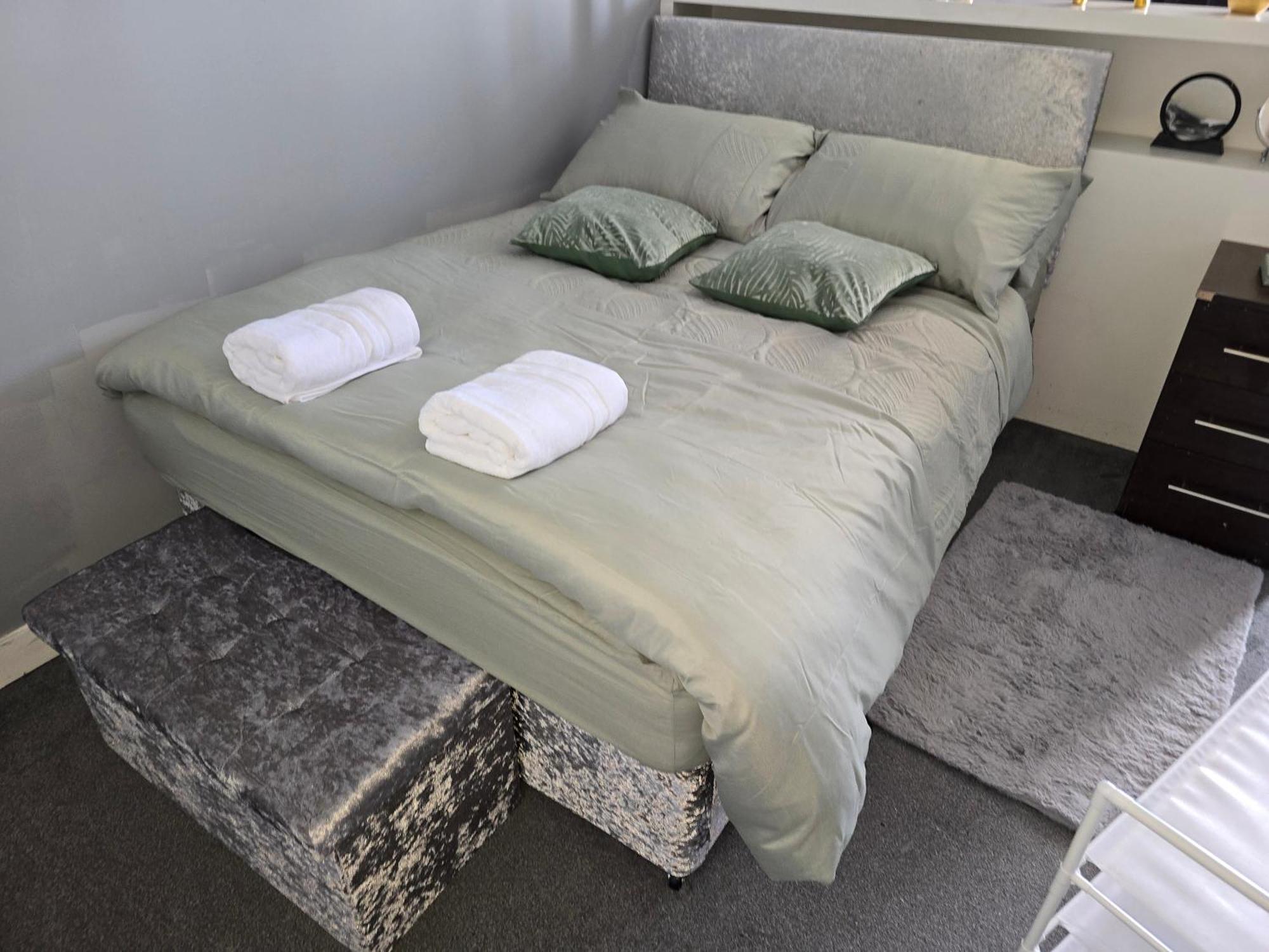 2-Bed Studio At The Heart Of Birmingham City Center Exterior photo