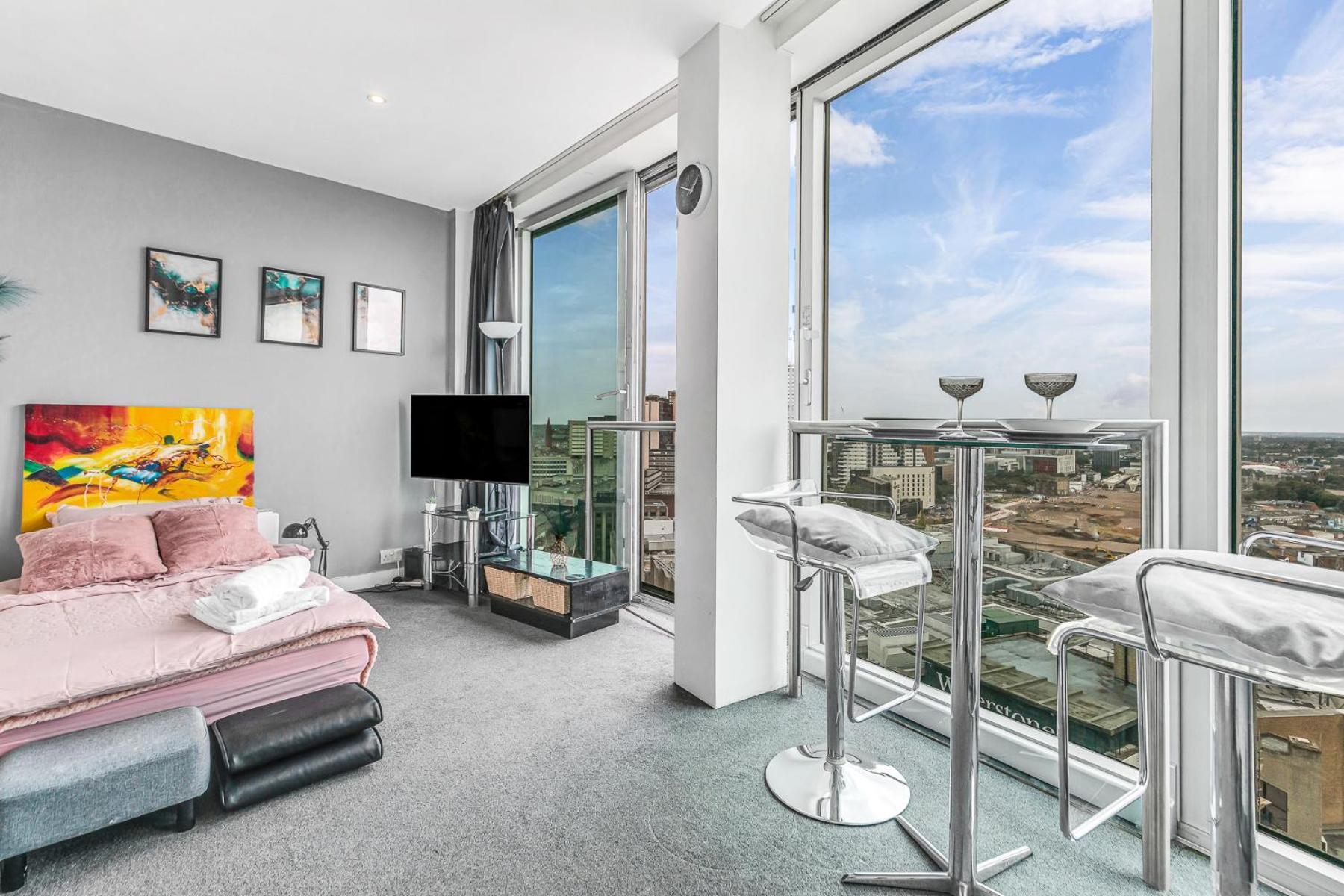 2-Bed Studio At The Heart Of Birmingham City Center Exterior photo